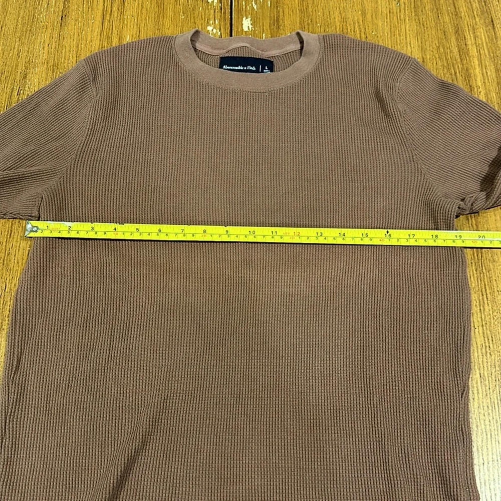 ABERCROMBIE AND FITCH Men’s Waffle Curve Long Sleeve - Picture 5 of 5